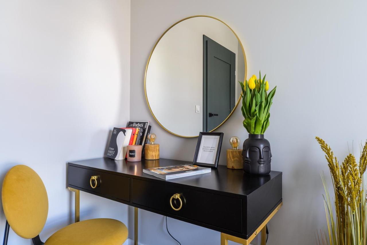 Lumina Premium Apartments With Parking Лодз Екстериор снимка