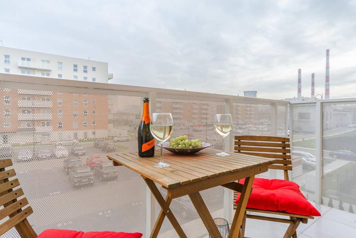 Lumina Premium Apartments With Parking Лодз Екстериор снимка